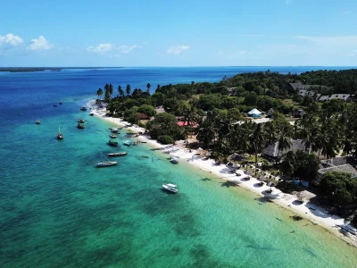 00_big-blu_mafia-island_view